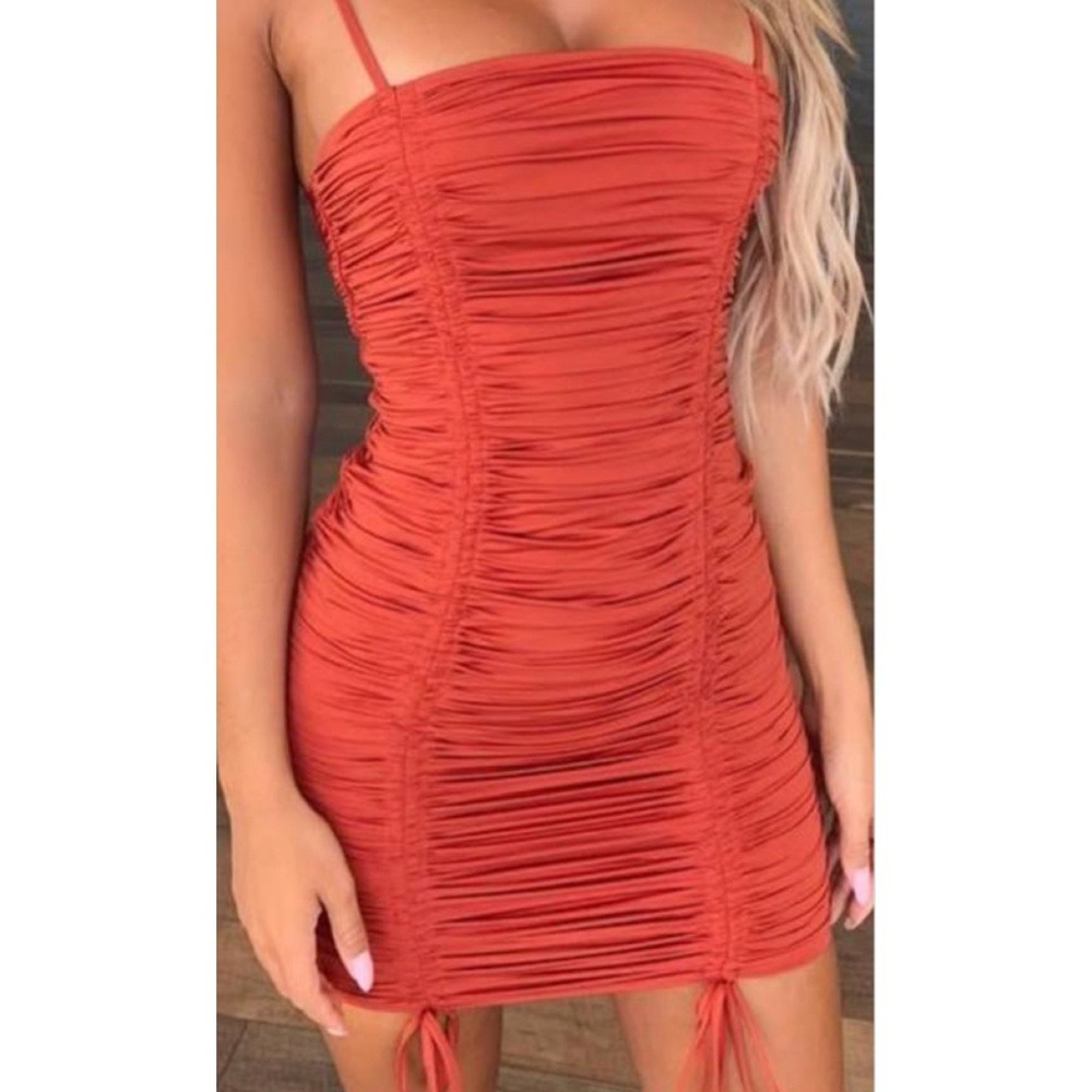 Tiger Mist Zion spandex form fitting draw strings Rust dress.